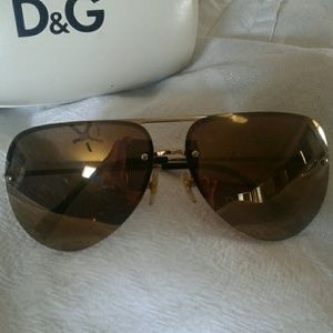D&G AVIATOR SUNGLASSES